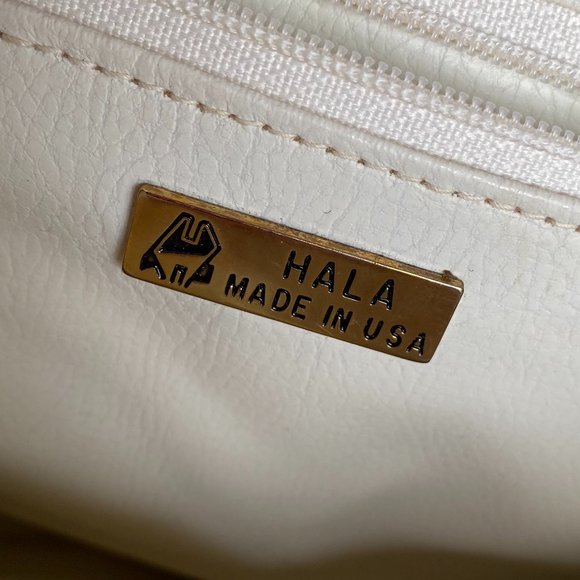 Vintage 80's HALA Gold Metallic Shoulder Bag Purse - Picture 10 of 15